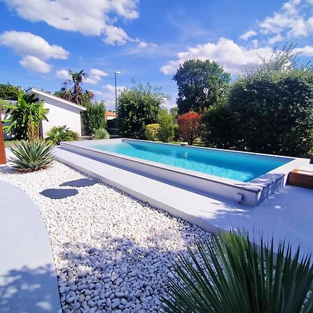 Gite Avec Piscine Et Espace Bien-Etre Partages Entre Bordeaux Et Lacanau Ocean (Adults Only) Brach エクステリア 写真